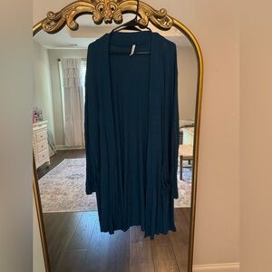 Long teal cardigan with pockets- size 3xl